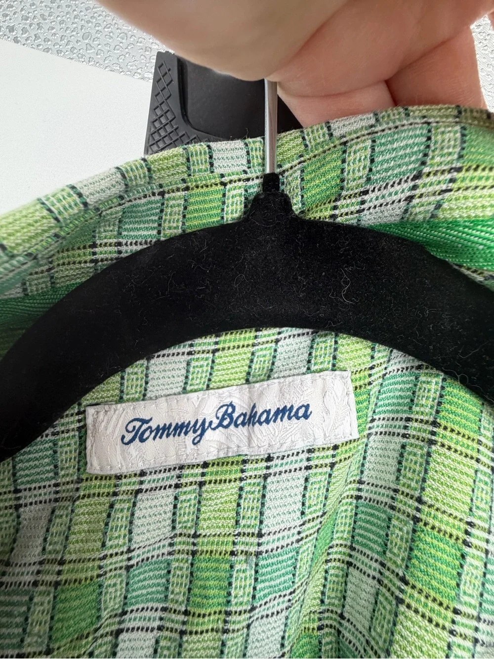 Tommy Bahama size XL silk button up